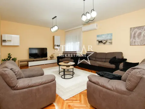 Rent, house, 200m², Gornja Gorica, Podgorica - image 2