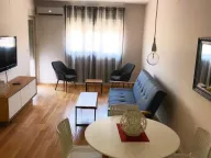 Izdavanje, jednosoban stan, 53m², Podgorica, Crna Gora - image 1