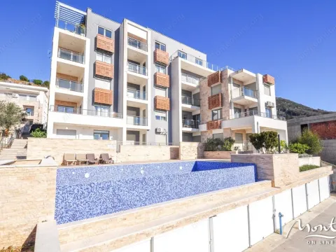 Prodaja, stan, 45m², Tivat, Crna Gora - image 5