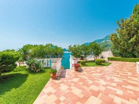 Sale, house, 1200m², Sutomore, Bar - image 42