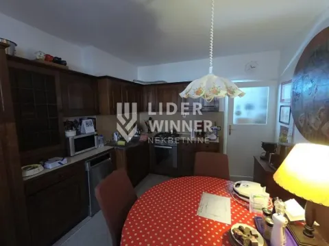 Prodaja, dvosoban stan, 52m², Karaburma, Palilula Sve Podlokacije - image 19