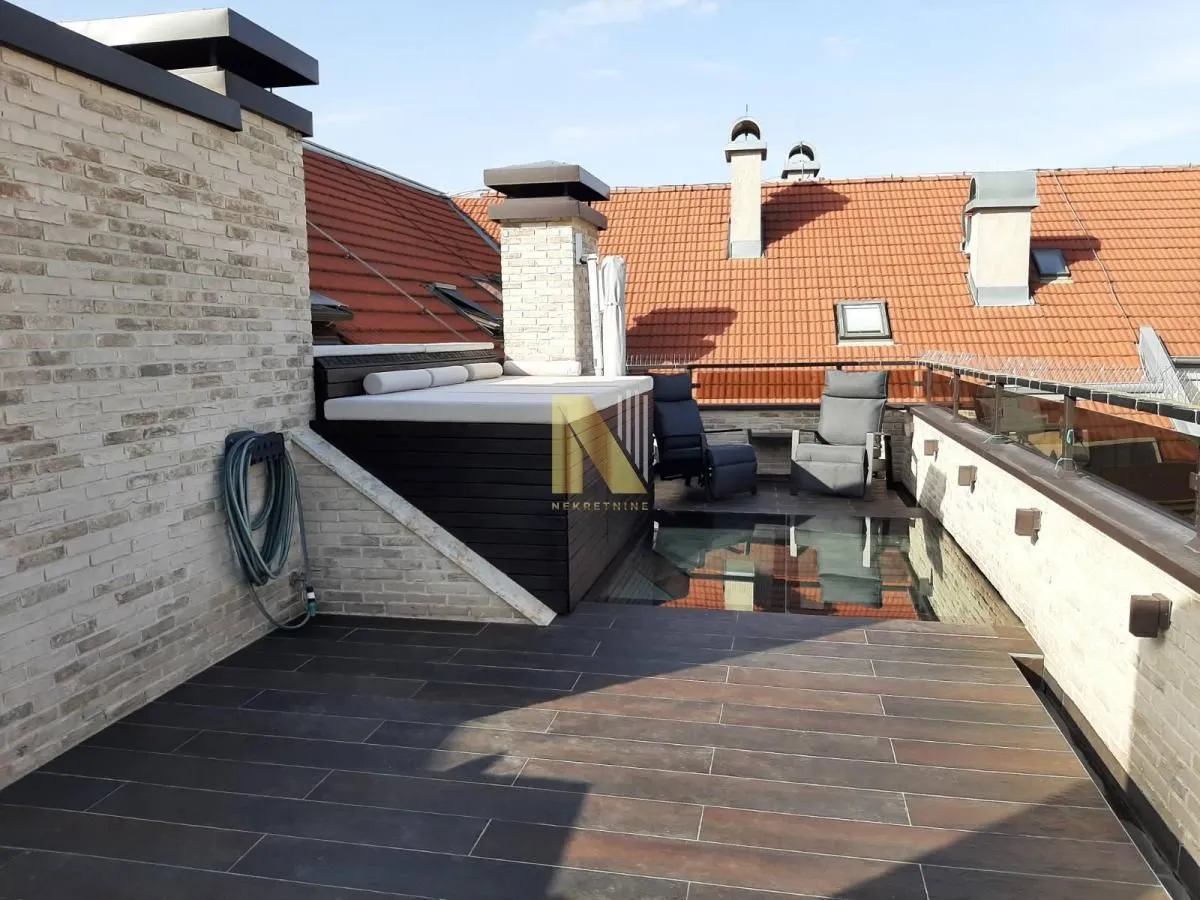 Prodaja, četvorosoban stan, 176m², Centar, Novi Sad