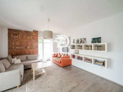Sale, three bedroom apartment, 84m², Konjarnik, Voždovac Sve Podlokacije - image 6