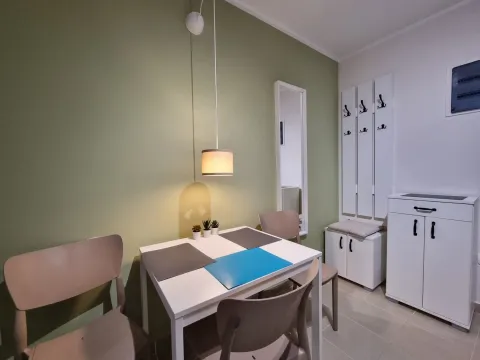 Rent, studio apartment, 43m², Bečići, Budva - image 9