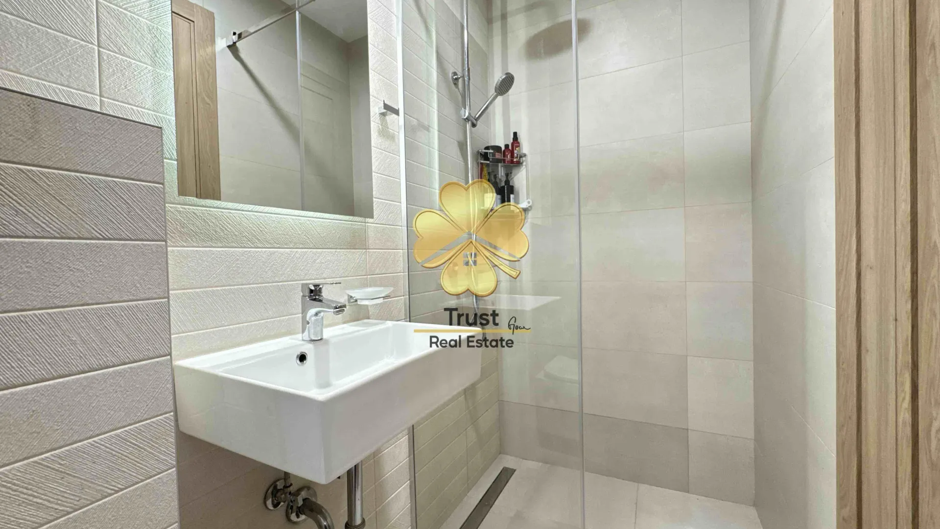 Rent, two bedroom apartment, 86m², Master Kvart, Podgorica