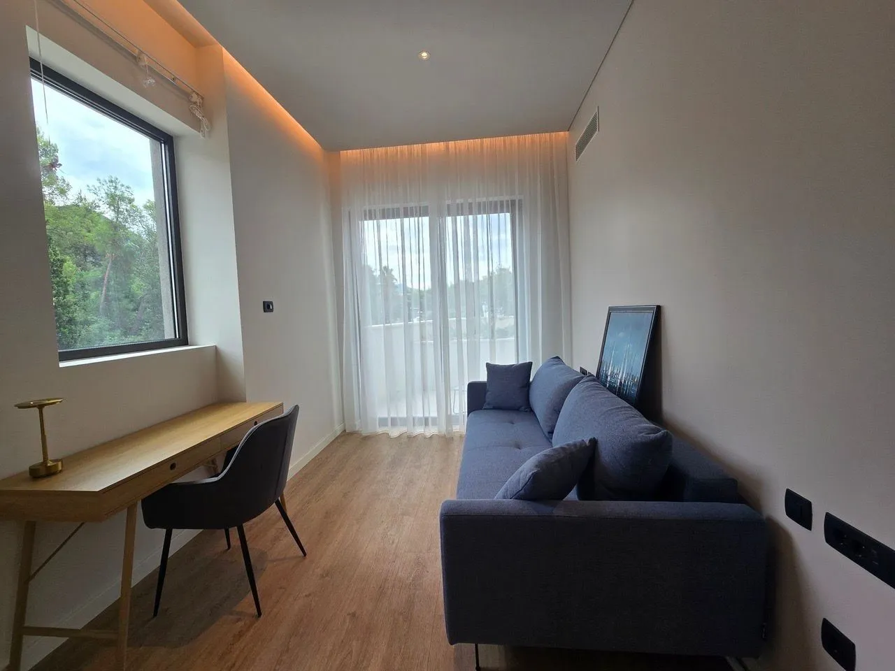 Rent, two bedroom apartment, 93m², Centar, Tivat