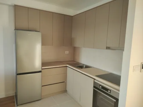 Stan-na-dan, garsonjera, 35m², Tološka šuma, Podgorica - image 5