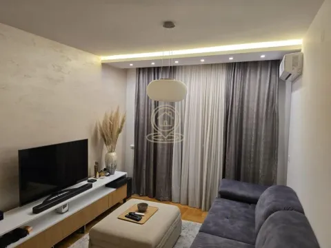 Rent, two bedroom apartment, 47m², Zemun Gornji Grad, Zemun Sve Podlokacije - image 4