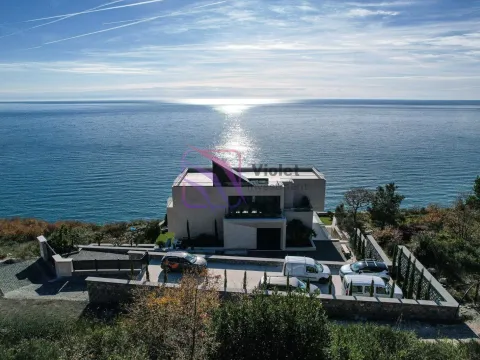 Sale, house, 922m², Reževići, Budva - image 4