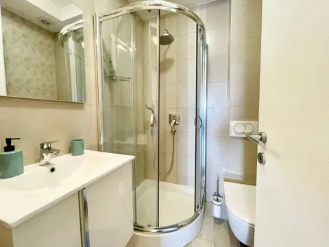 Prodaja, dvosoban stan, 73m², Ljubović, Podgorica - image 10