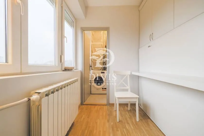 Izdavanje, dvosoban stan, 47m², Neimar, Vračar Sve Podlokacije
