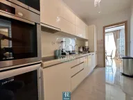 Izdavanje, trosoban stan, 110m², Momišići, Podgorica - image 5