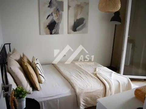 Izdavanje, jednosoban stan, 40m², Sajam, Novi Sad Sve Podlokacije - image 5