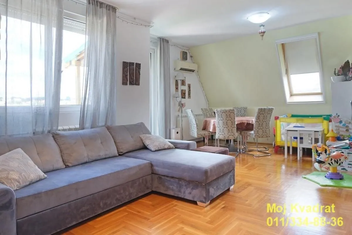 Prodaja, četvorosoban stan, 102m², Voždovac Sve Podlokacije, Beograd