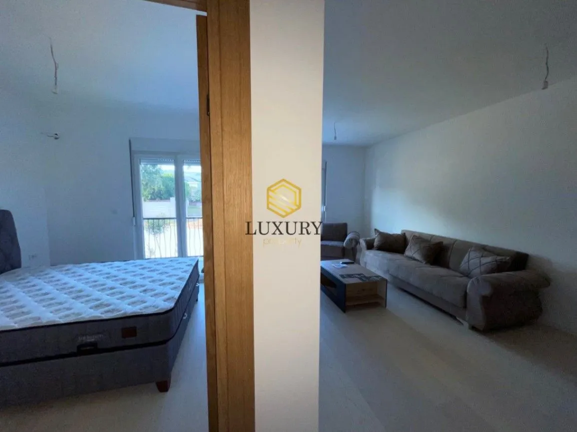 Izdavanje, jednosoban stan, 45m², Zabjelo, Podgorica