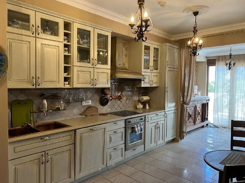 Prodaja, kuća, 330m², Krašići, Tivat