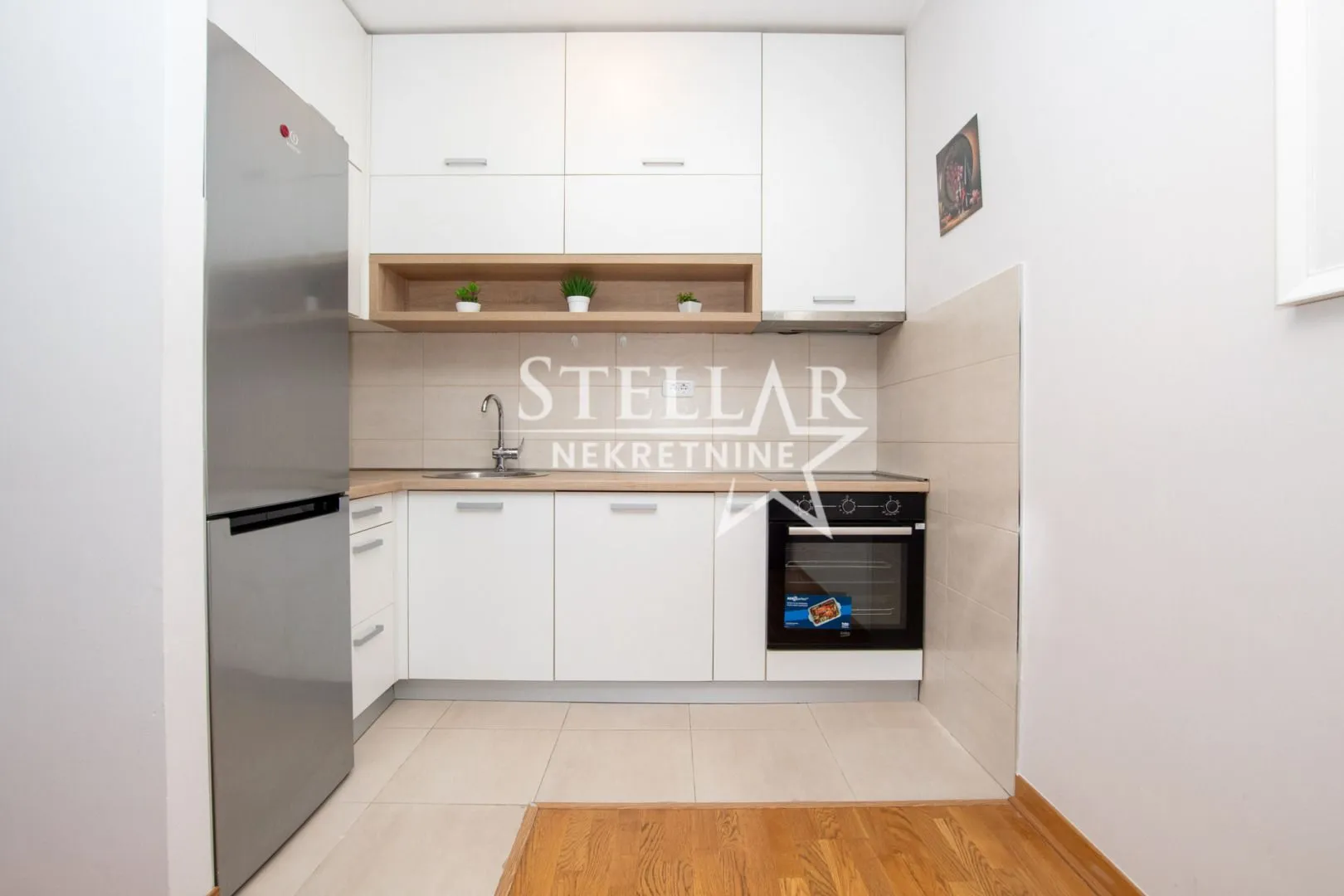 Izdavanje, jednosoban stan, 42m², City Kvart, Podgorica