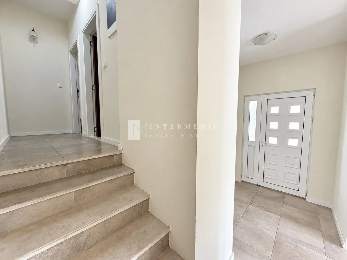Prodaja, jednosoban stan, 73m², Bijela, Herceg Novi