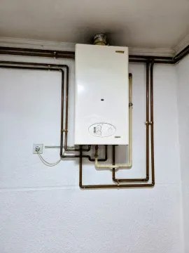 Zidni gasni kotao sa instaliranim bakarnim cevima. - image 11