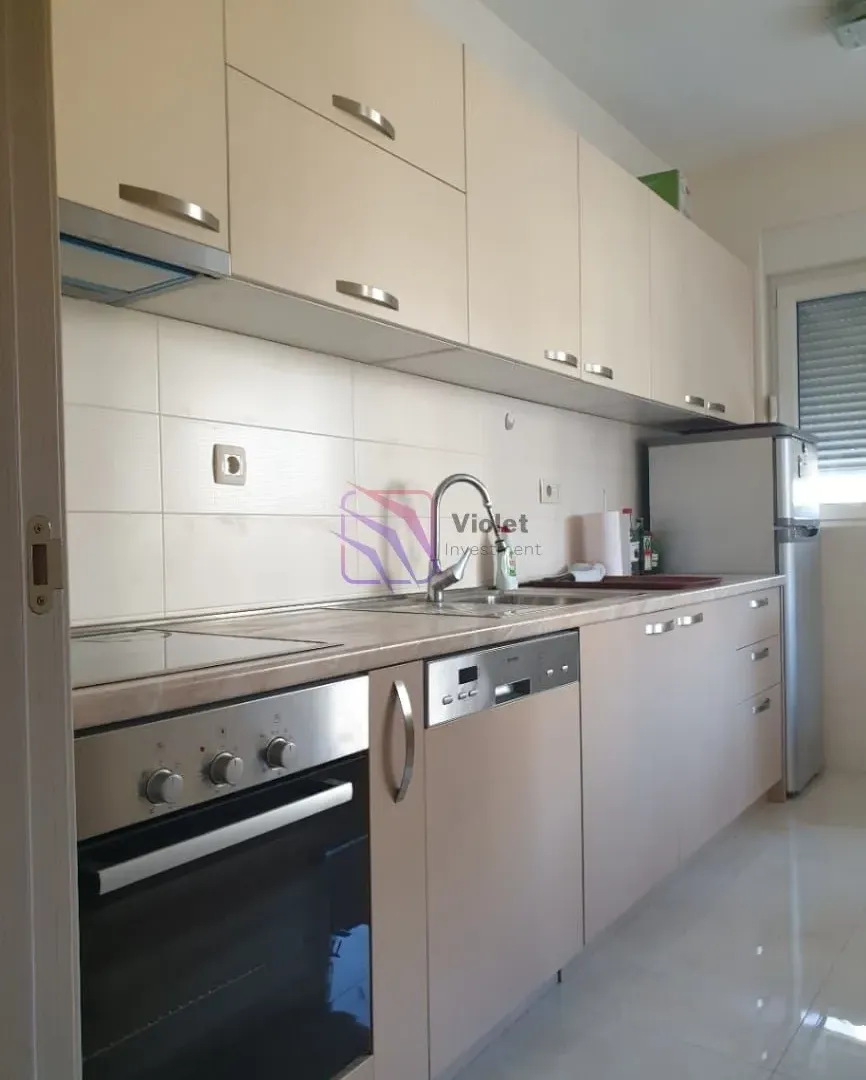 Rent, two bedroom apartment, 73m², City Kvart, Podgorica