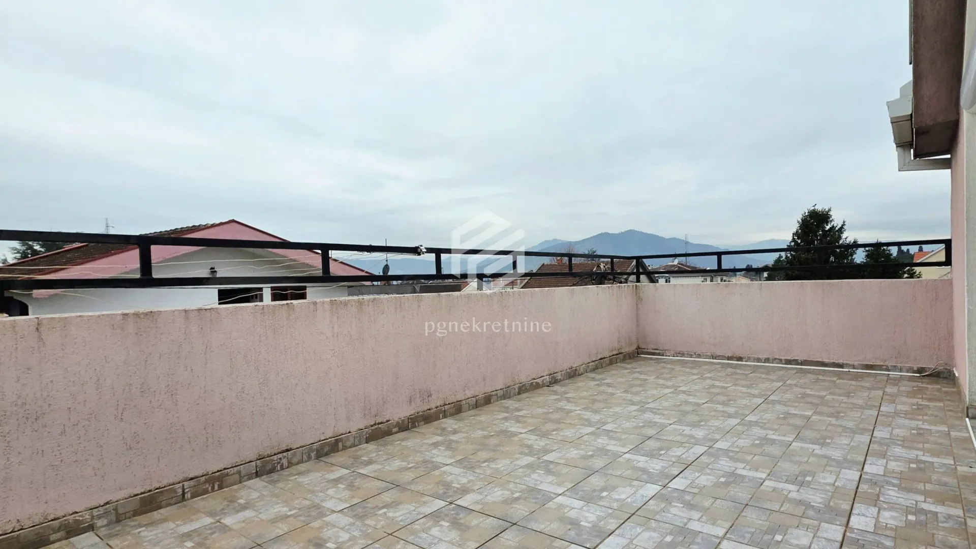 Rent, two bedroom apartment, 115m², Tološi, Podgorica