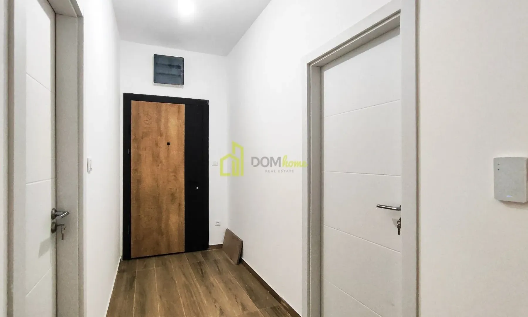 Prodaja, dvosoban stan, 64m², Tološi, Podgorica