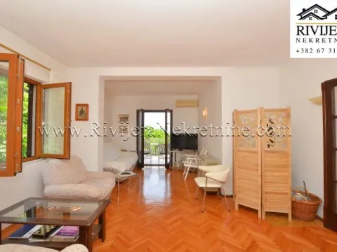 Prodaja, trosoban stan, 106m², Centar, Herceg Novi - image 4