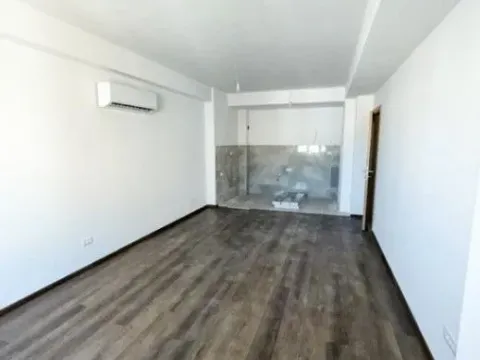 Prodaja, dvosoban stan, 80m², Ljubović, Podgorica
