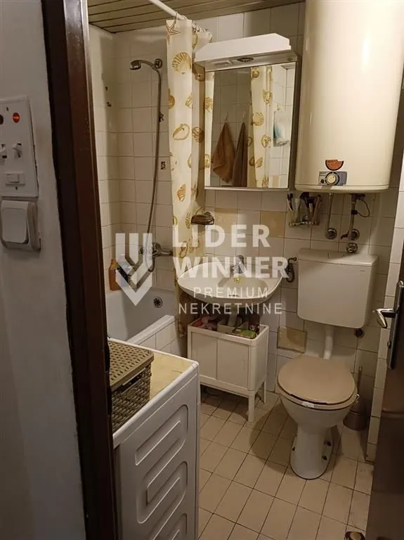Prodaja, trosoban stan, 73m², Vidikovački venac, Rakovica