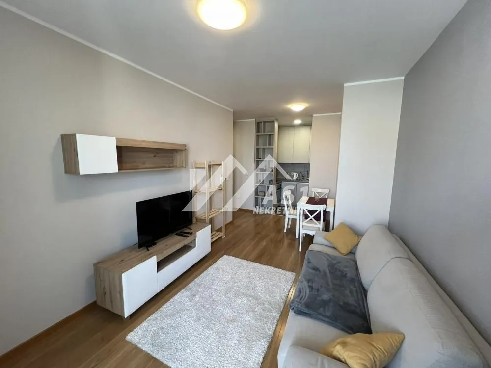 Rent, two bedroom apartment, 54m², Pupinova palata, Novi Sad Sve Podlokacije
