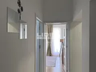 Izdavanje, trosoban stan, 85m², Senjak, Beograd - image 3