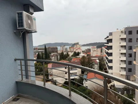 Sale, two bedroom apartment, 58m², Bečići, Budva - image 3