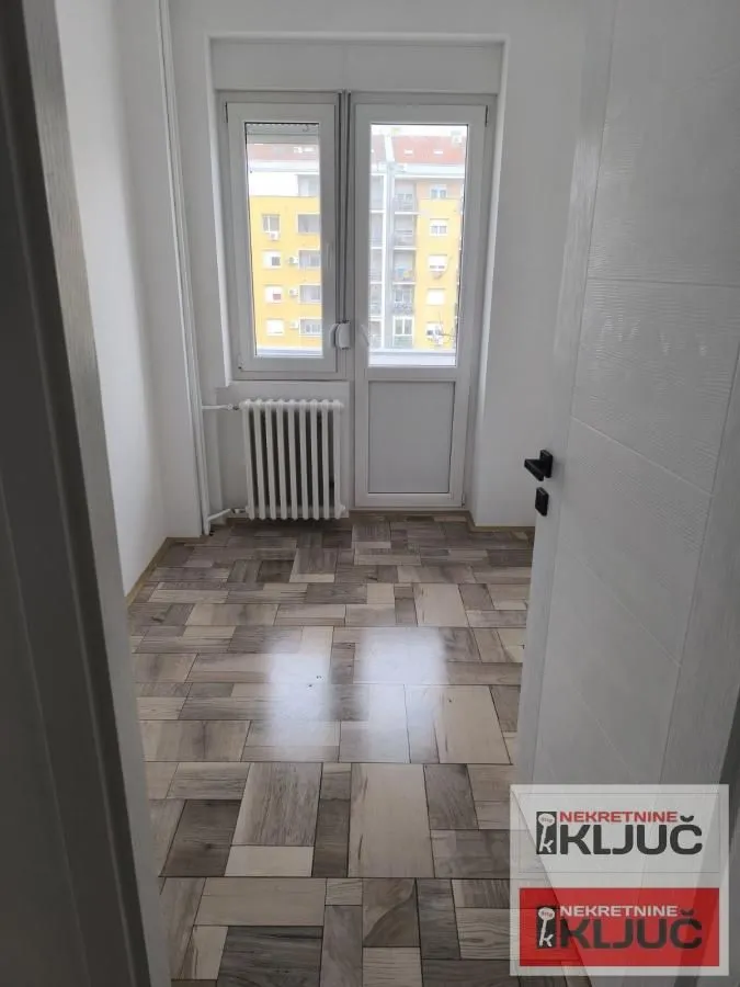 Prodaja, dvosoban stan, 52m², Grbavica, Novi Sad Sve Podlokacije