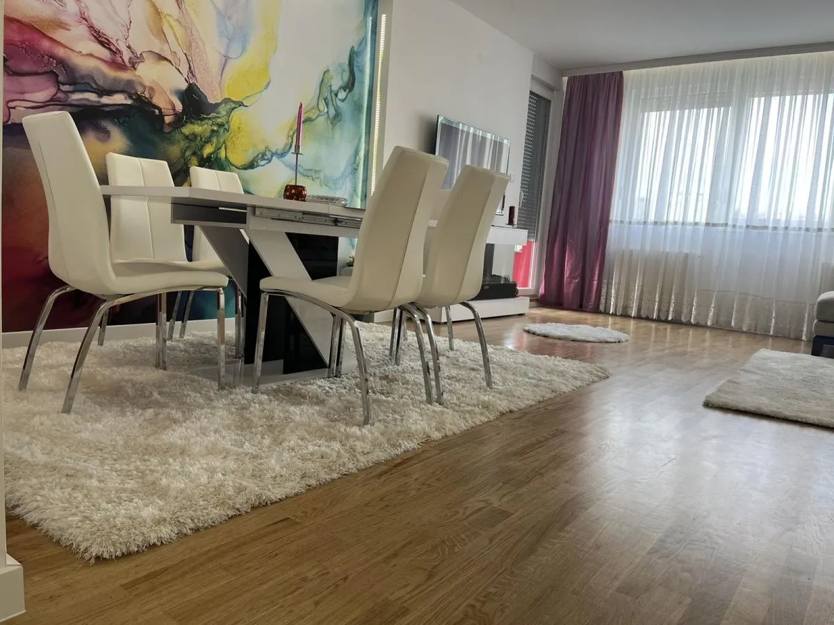 Prodaja, četvorosoban stan, 101m², Salajka, Novi Sad Sve Podlokacije