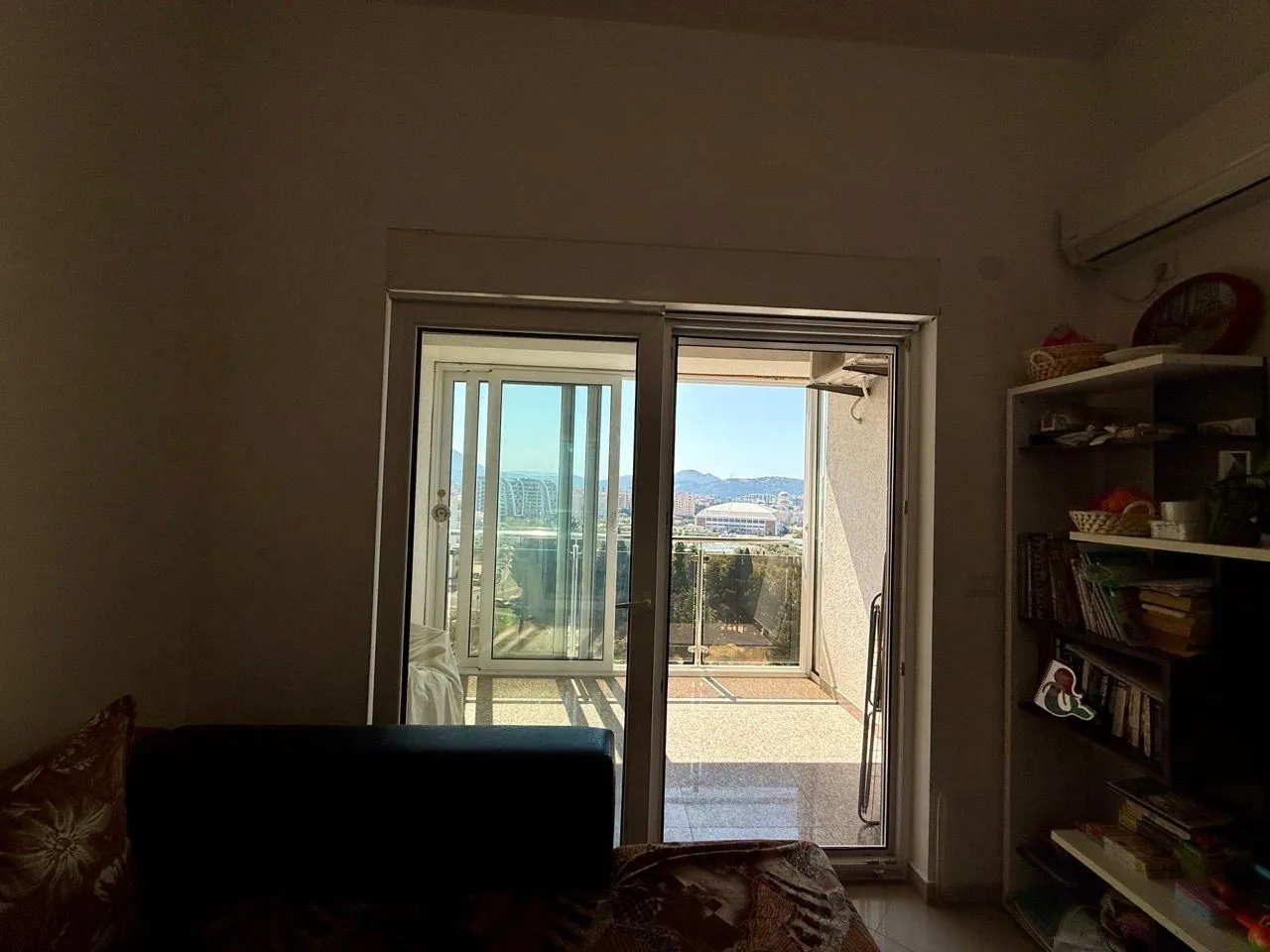Prodaja, dvosoban stan, 62m², Ilino, Bar