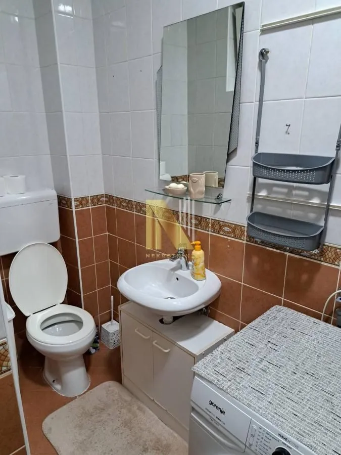 Izdavanje, jednosoban stan, 27m², Grbavica, Novi Sad Sve Podlokacije