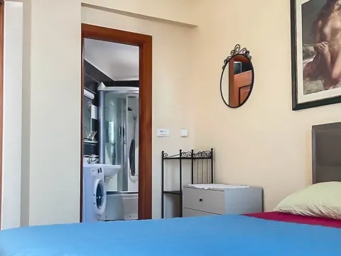 Izdavanje, dvosoban stan, 100m², Centar, Podgorica - image 6