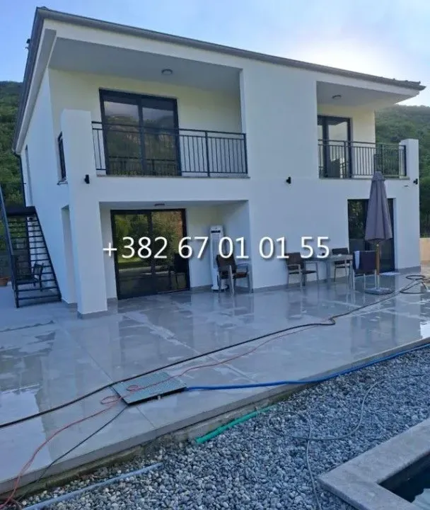 Prodaja, kuća, 190m², Lastva Grbaljska, Kotor