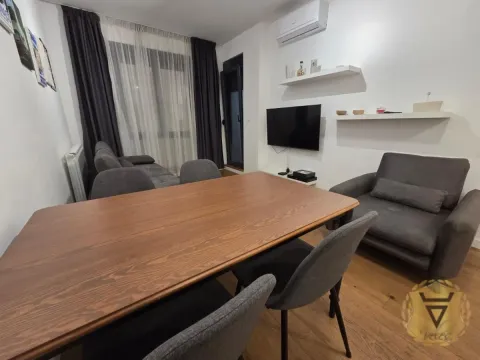 Izdavanje, dvosoban stan, 43m², Gradska Bolnica, Zvezdara Sve Podlokacije - image 3