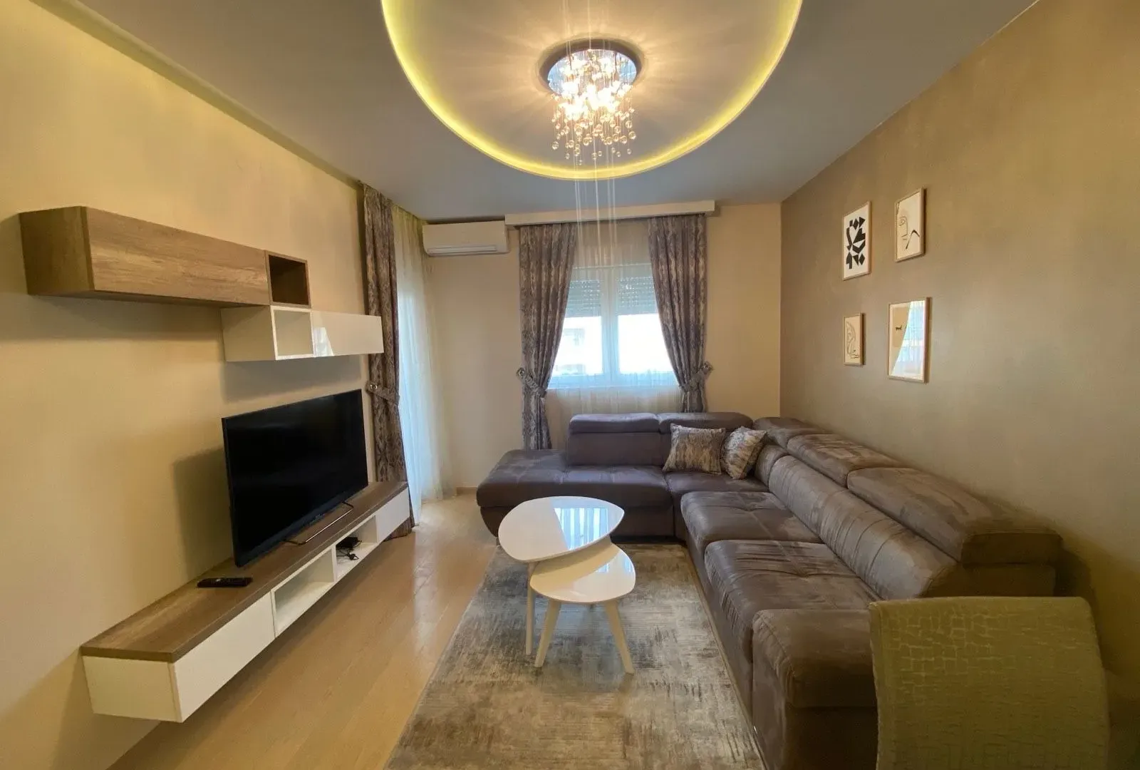 Rent, one bedroom apartment, 50m², City Kvart, Podgorica