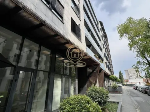 Izdavanje, poslovni prostor, 45m², Cvetkova Pijaca, Zvezdara Sve Podlokacije - image 6