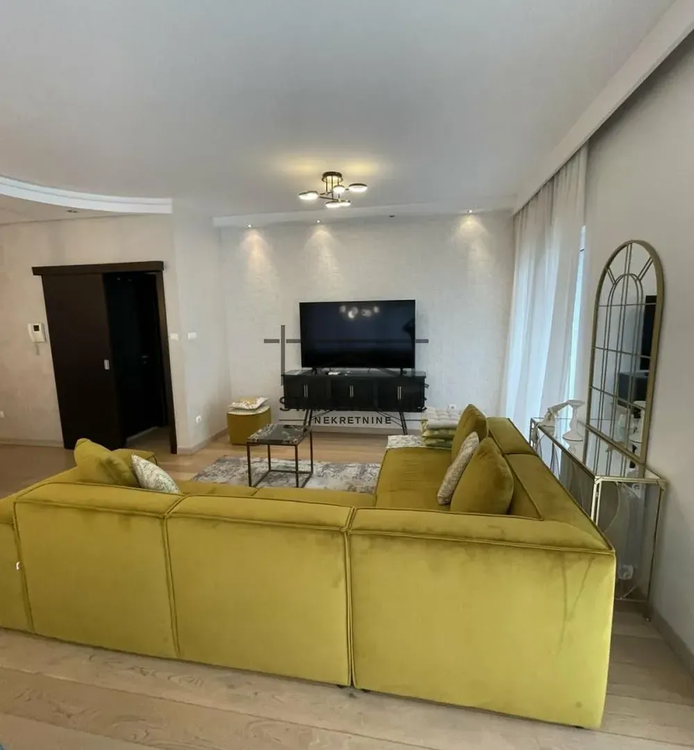 Prodaja, trosoban stan, 105m², Liman 3, Novi Sad Sve Podlokacije