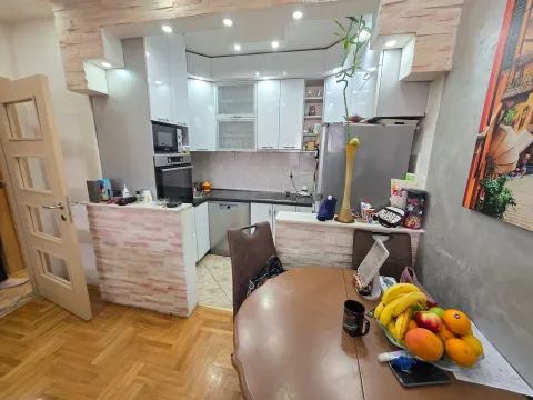 Sale, two bedroom apartment, 83m², Krivi Most, Podgorica - image 3