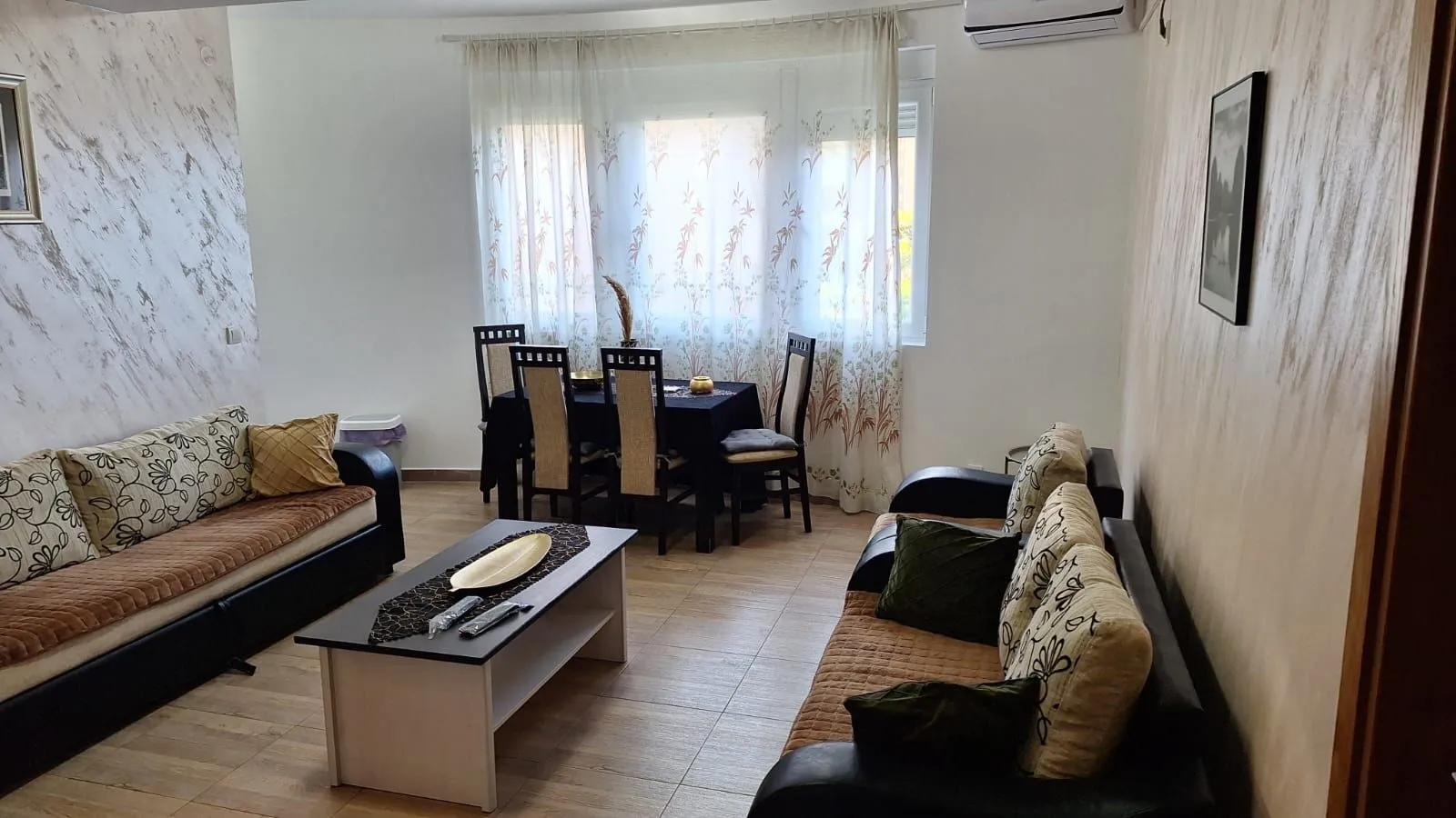 Rent, two bedroom apartment, 75m², Dumidran, Tivat