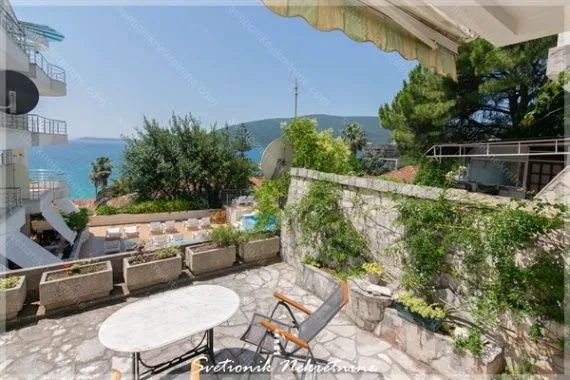 Prodaja, dvosoban stan, 140m², Savina, Herceg Novi