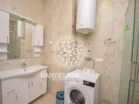 Izdavanje, dvosoban stan, 90m², Centar, Podgorica - image 3