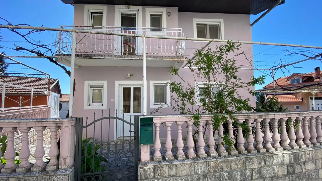 Sale, apartment, 180m², Tivat, Crna Gora