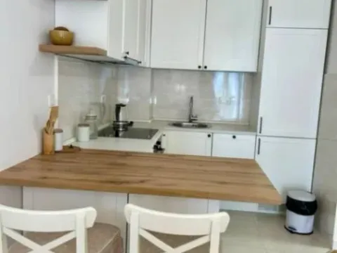 Izdavanje, jednosoban stan, 42m², Central Point, Podgorica - image 3