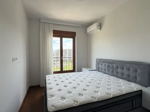 Rent, two bedroom apartment, 86m², Master Kvart, Podgorica - image 3