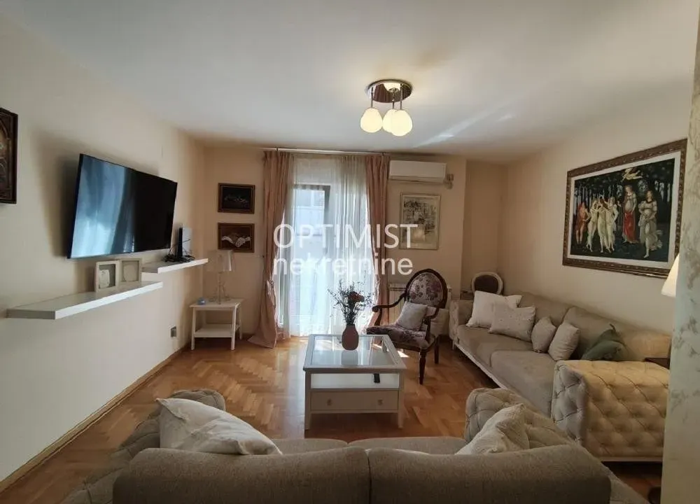 Prodaja, trosoban stan, 40m², Lekino Brdo, Voždovac Sve Podlokacije